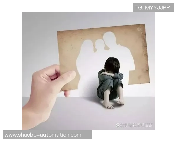 孤独中渴望理解与接纳：爱在共同成长中生根绽放